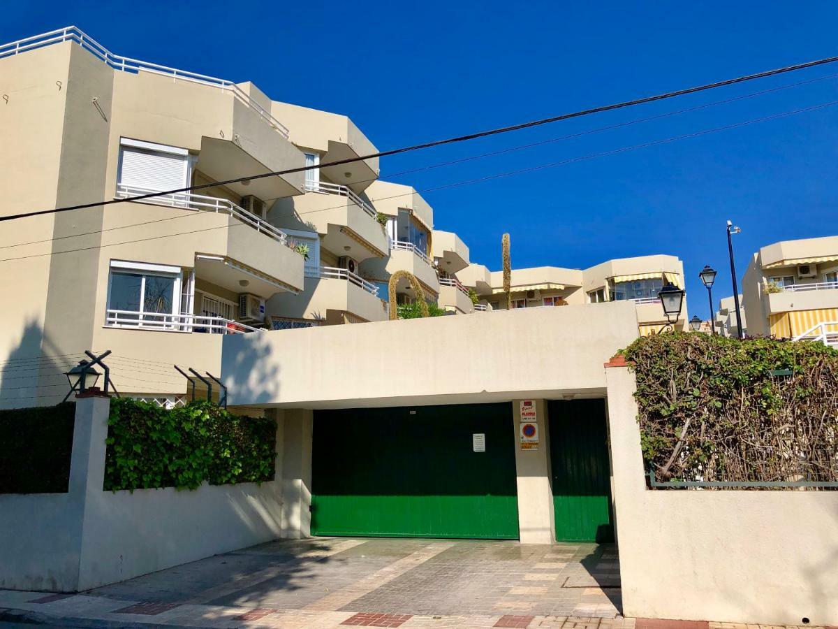 Luxury Dona Carlota Apartment Torremolinos Exterior photo